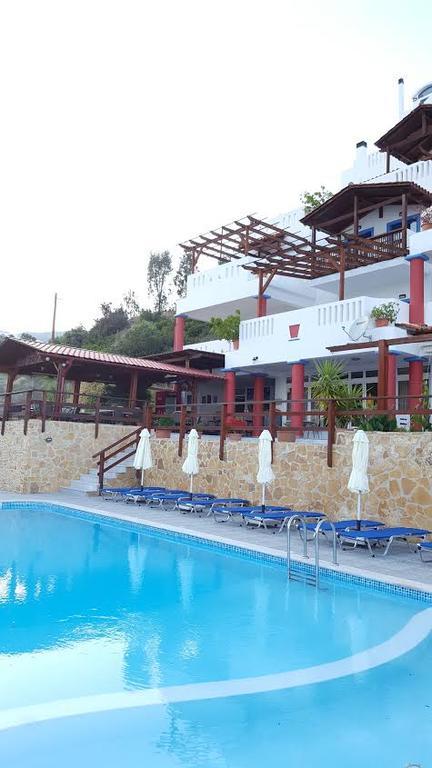 Sky Beach Hotel Agia Galini  Exterior photo